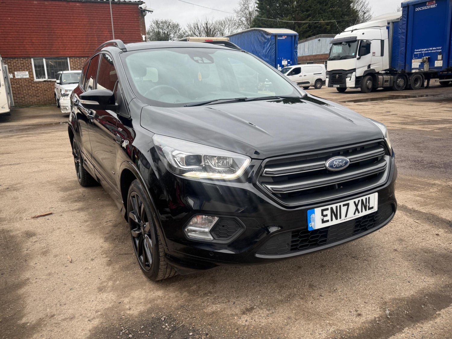 Used Ford Kuga 2017 for sale - 77633237: Photo 1