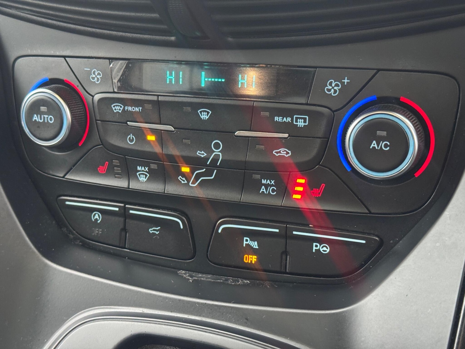 Used Ford Kuga 2017 for sale - 77633237: Photo 19