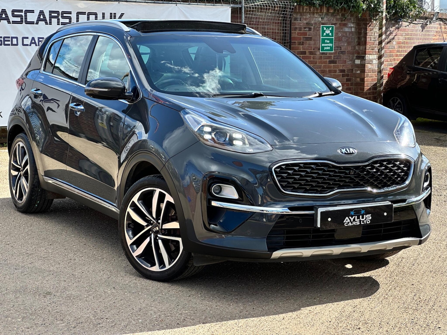 Used Kia Sportage 2018 for sale - 77908468: Photo 2