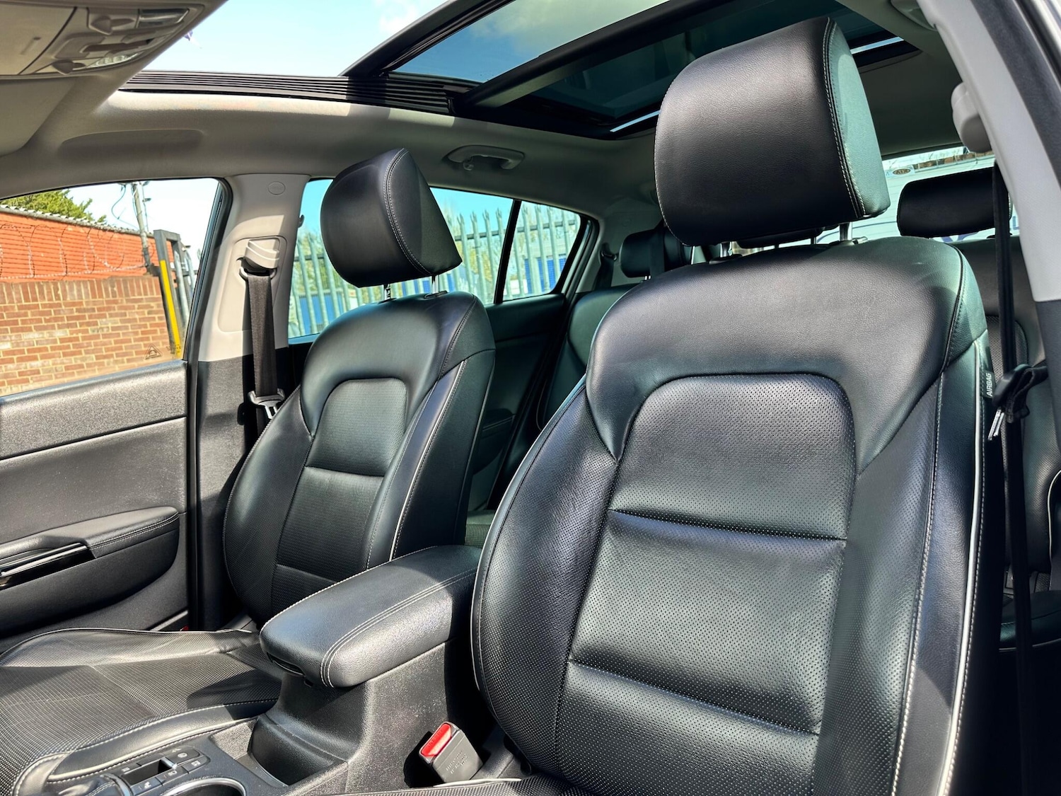 Used Kia Sportage 2018 for sale - 77908468: Photo 46