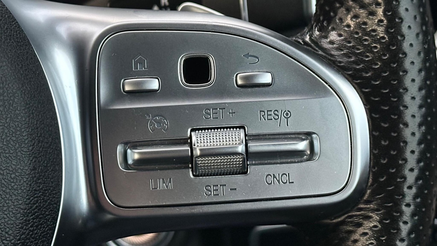 Used Mercedes-Benz C Class 2019 for sale - 77266667: Photo 22