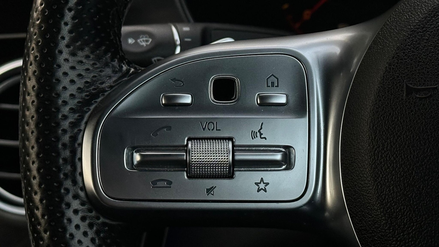 Used Mercedes-Benz C Class 2019 for sale - 77266667: Photo 23