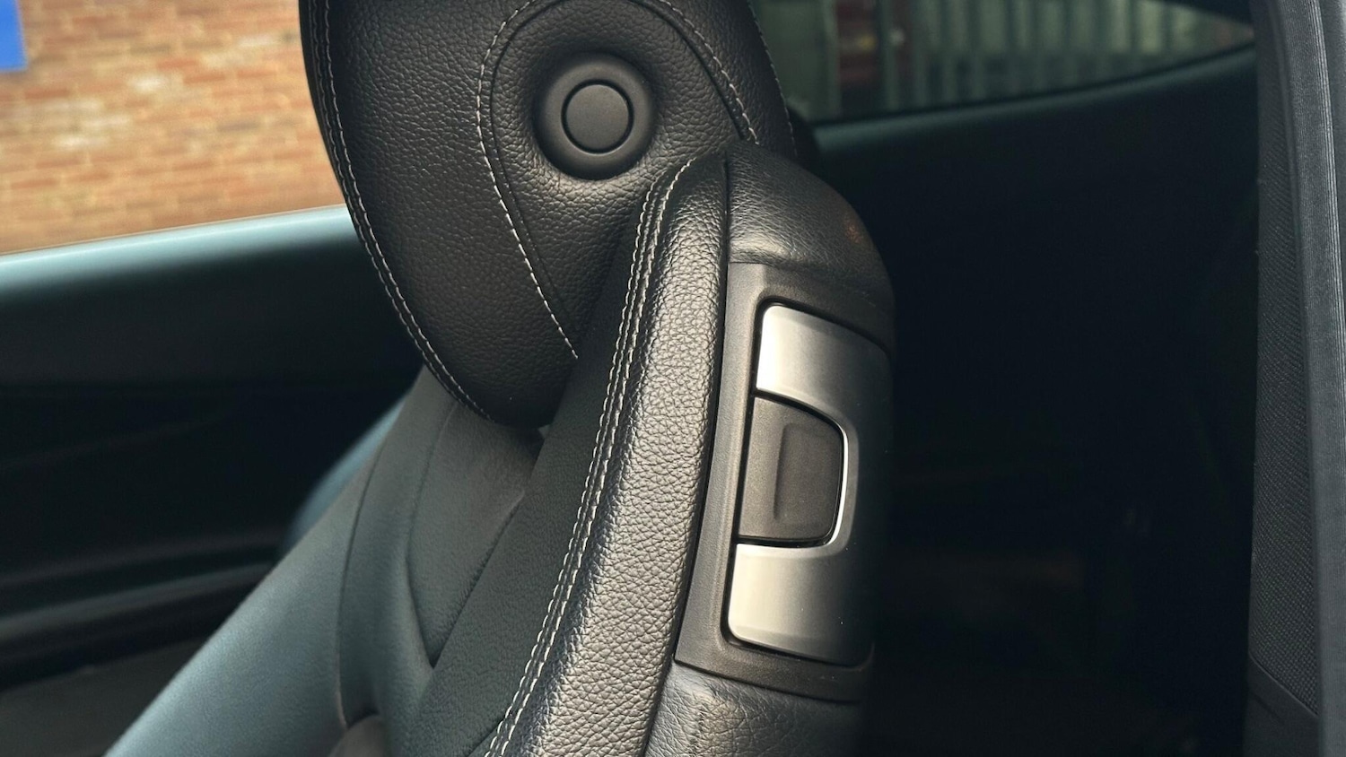 Used Mercedes-Benz C Class 2019 for sale - 77266667: Photo 36