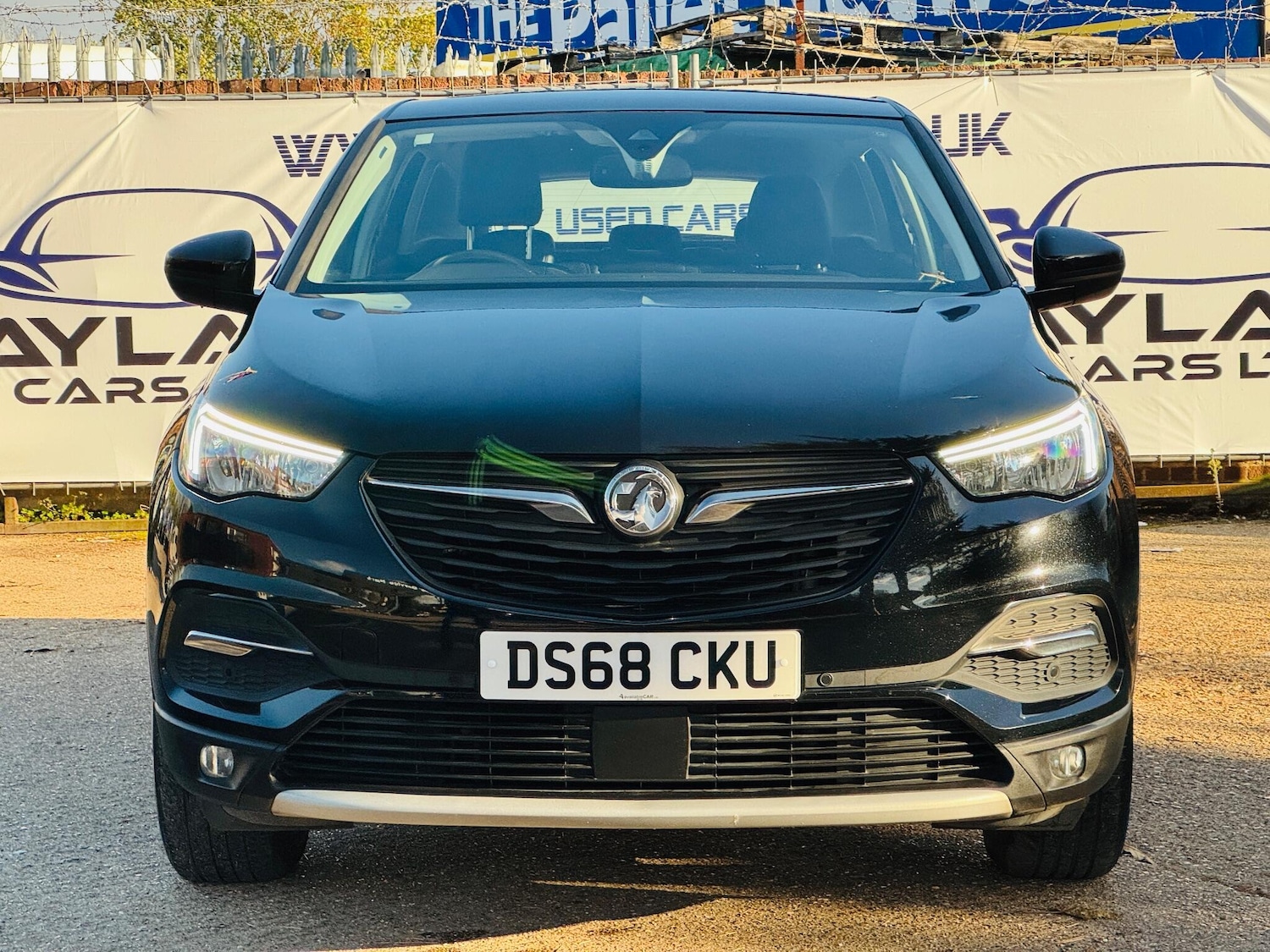 Used Vauxhall Grandland X 2018 for sale - 76377448: Photo 2