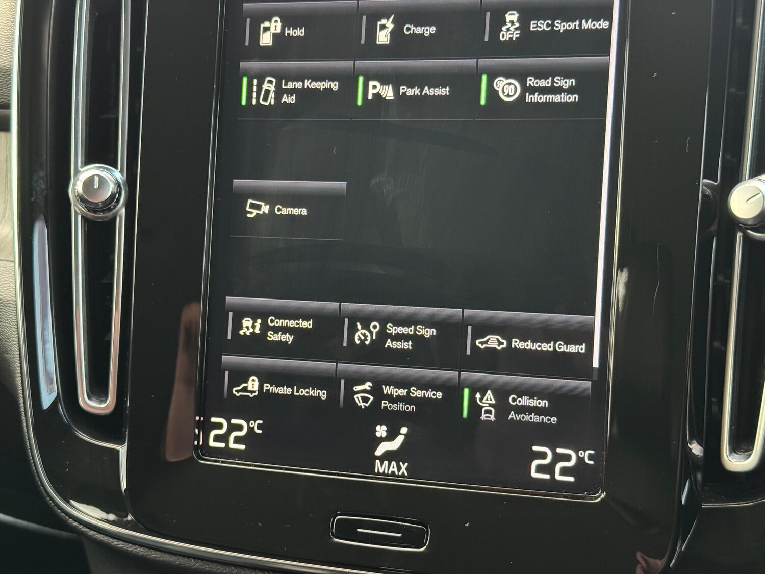 Used Volvo XC40 2021 for sale - 76659353: Photo 32