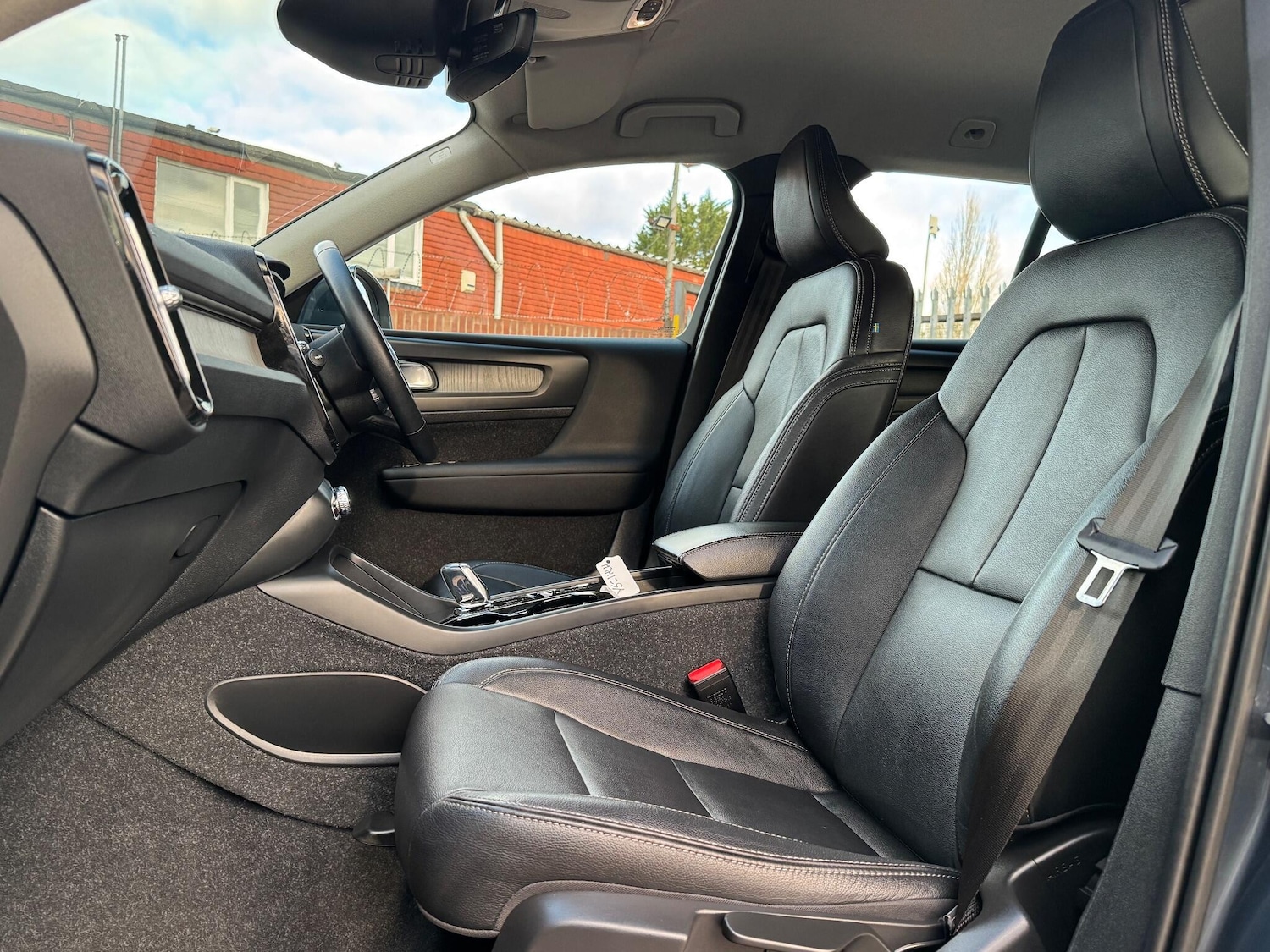 Used Volvo XC40 2021 for sale - 76659353: Photo 42