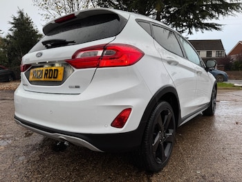 Used Ford Fiesta 2021 for sale - 76440946: Photo