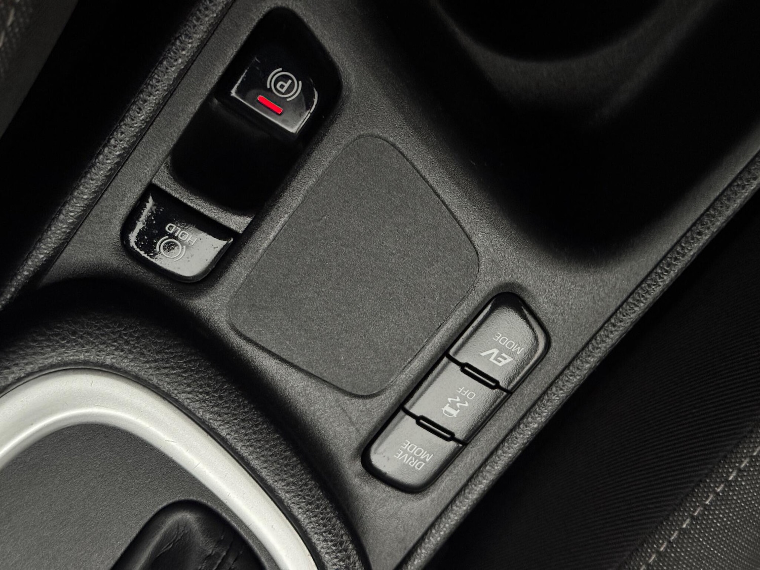 Used Toyota Yaris 2022 for sale - 76997388: Photo 26