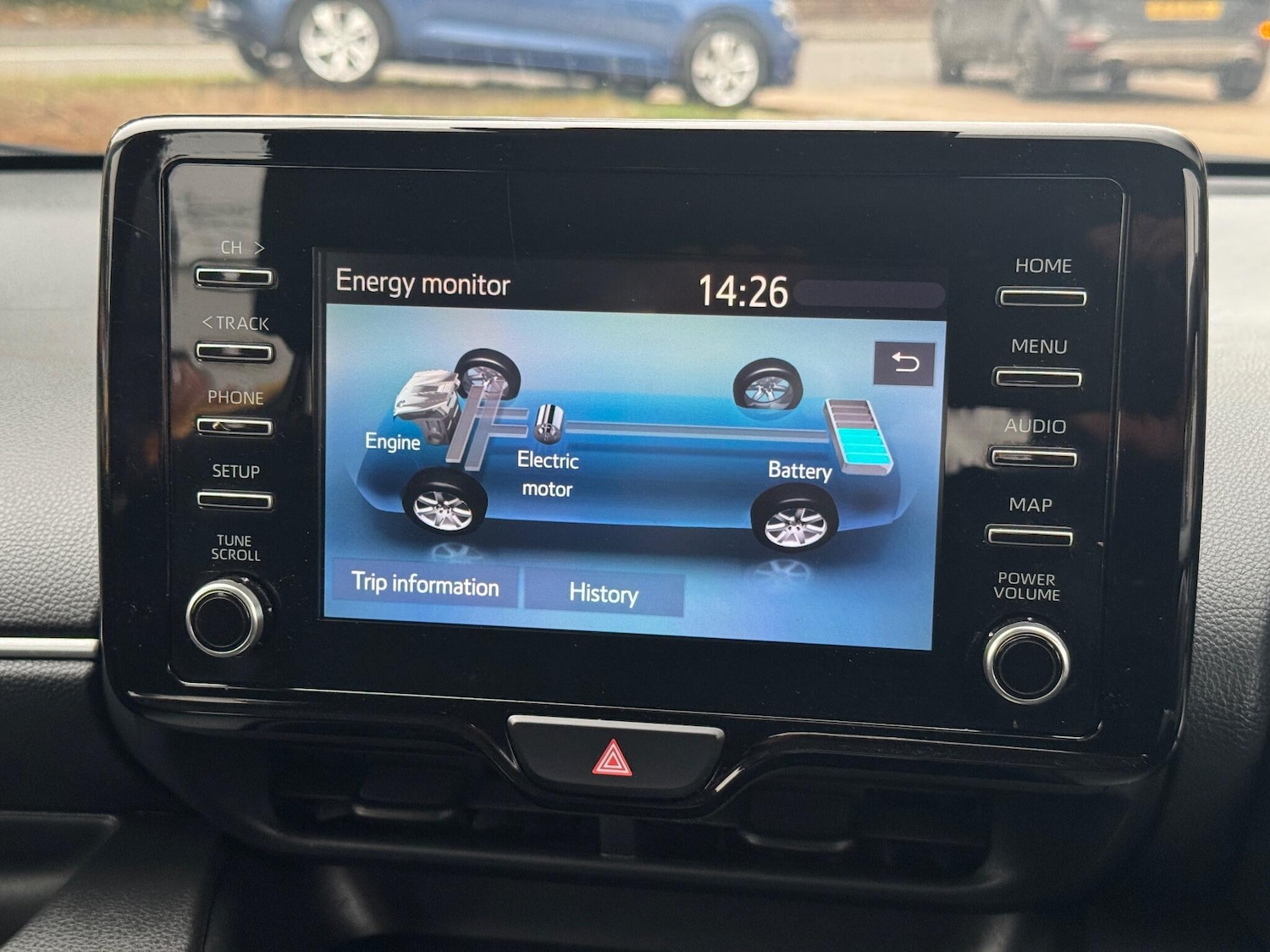 Used Toyota Yaris 2022 for sale - 76997388: Photo 31