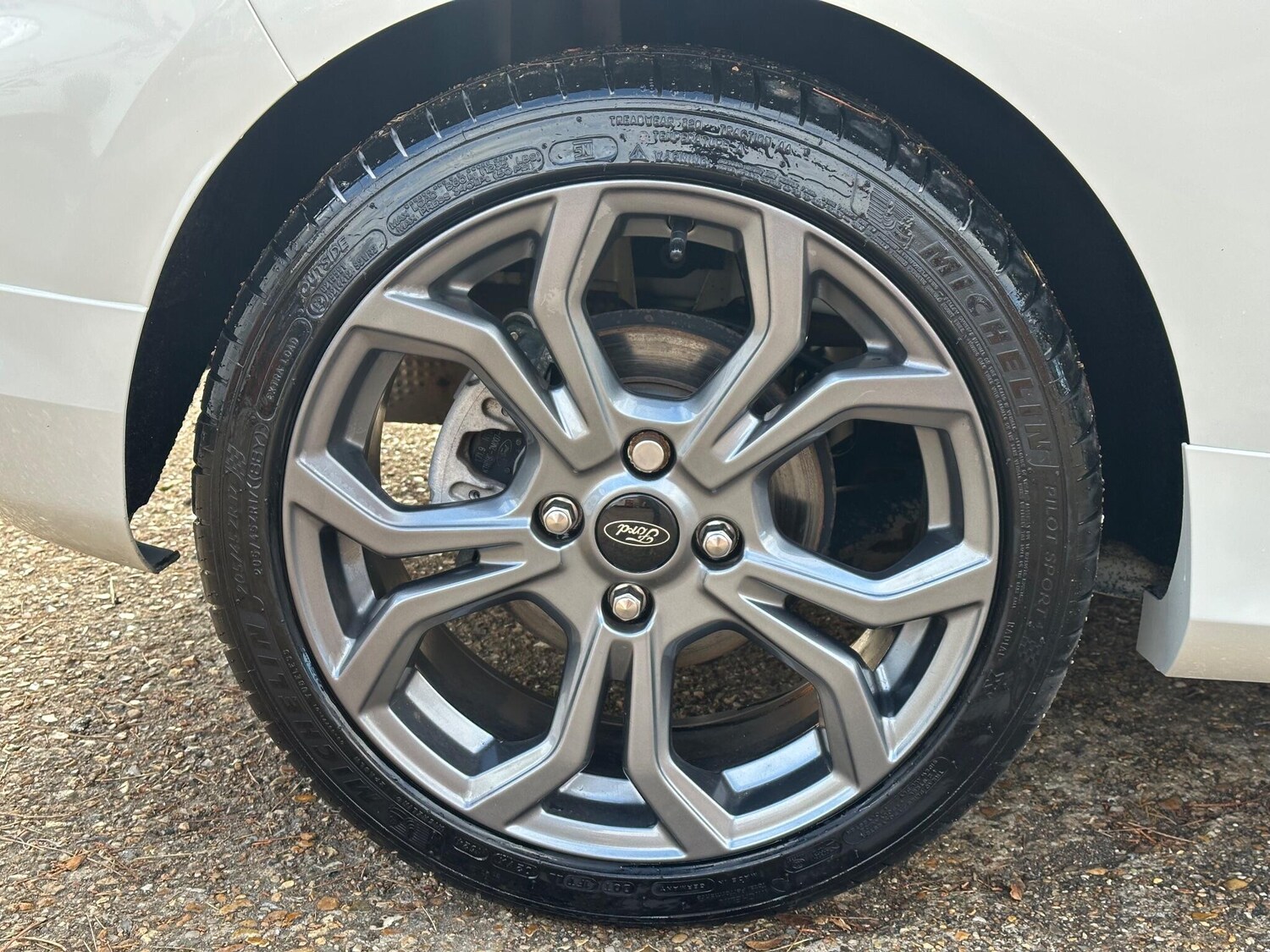 Used Ford Fiesta 2019 for sale - 76359960: Photo 32