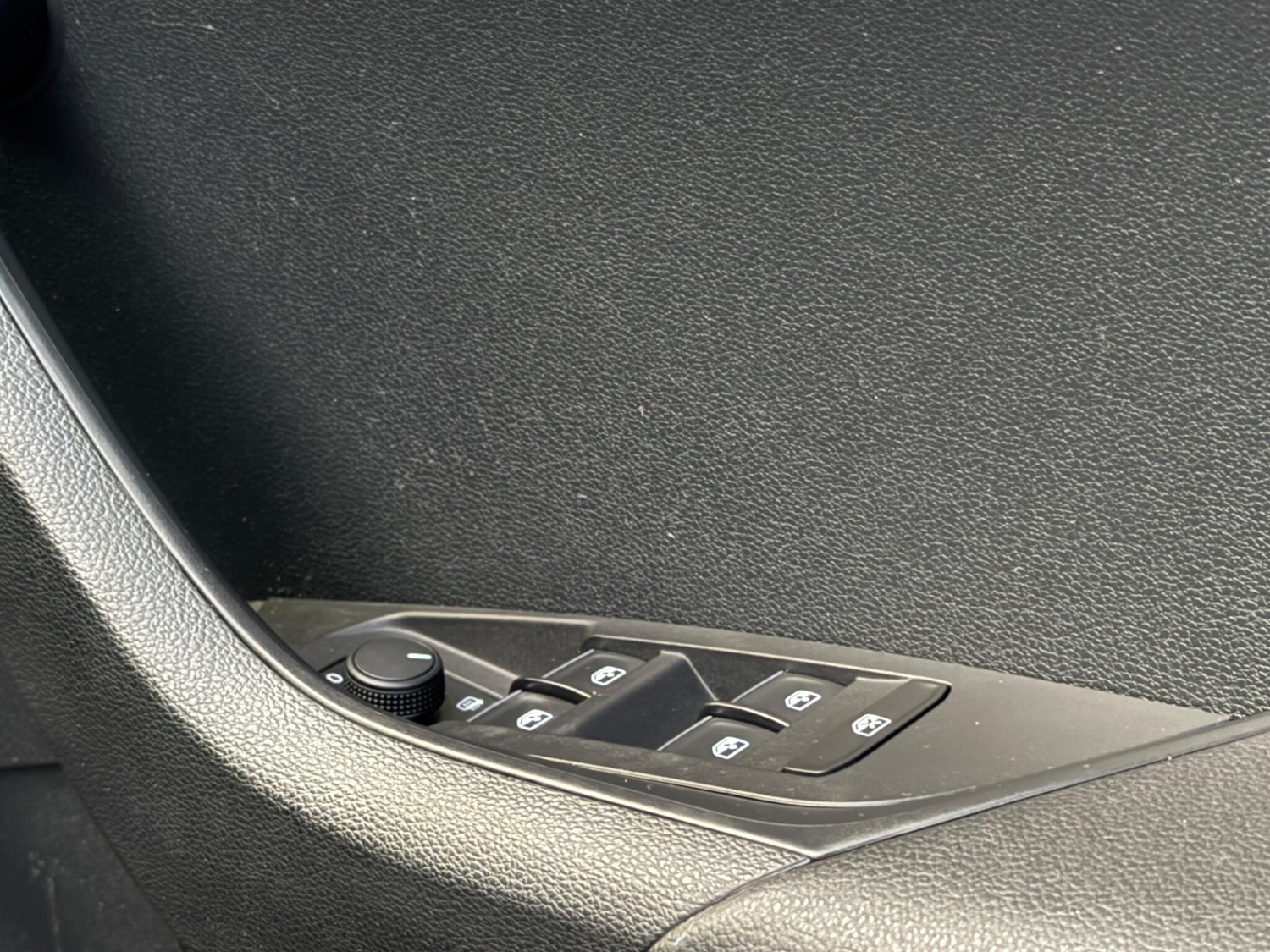 Used Skoda Karoq 2020 for sale - 77203691: Photo 18