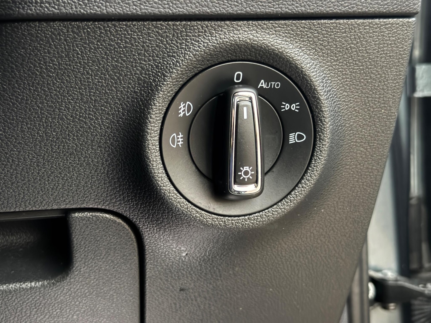 Used Skoda Karoq 2020 for sale - 77203691: Photo 24