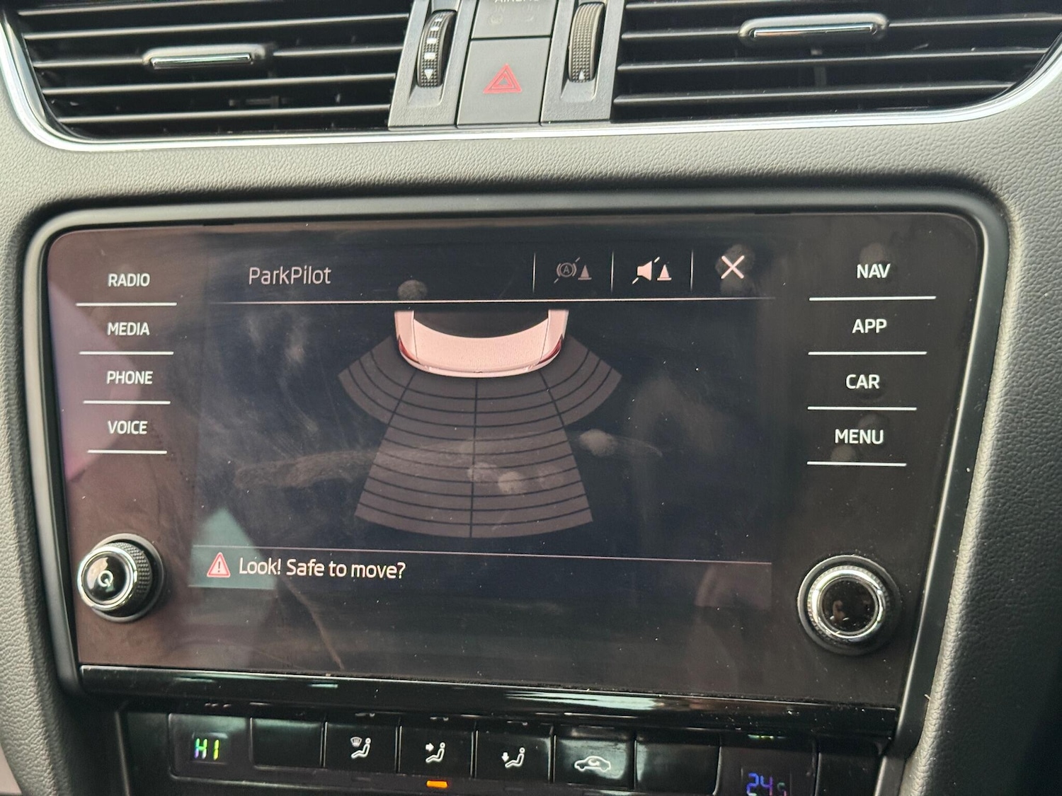 Used Skoda Octavia 2018 for sale - 75990331: Photo 38