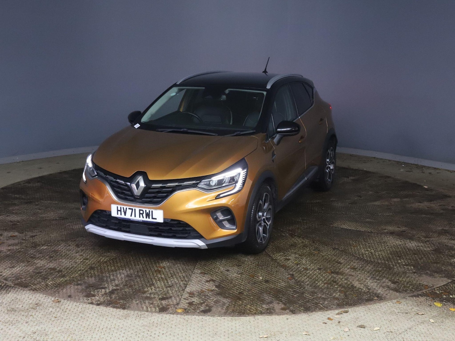 Used Renault Captur 2021 for sale - 77467964: Photo 3