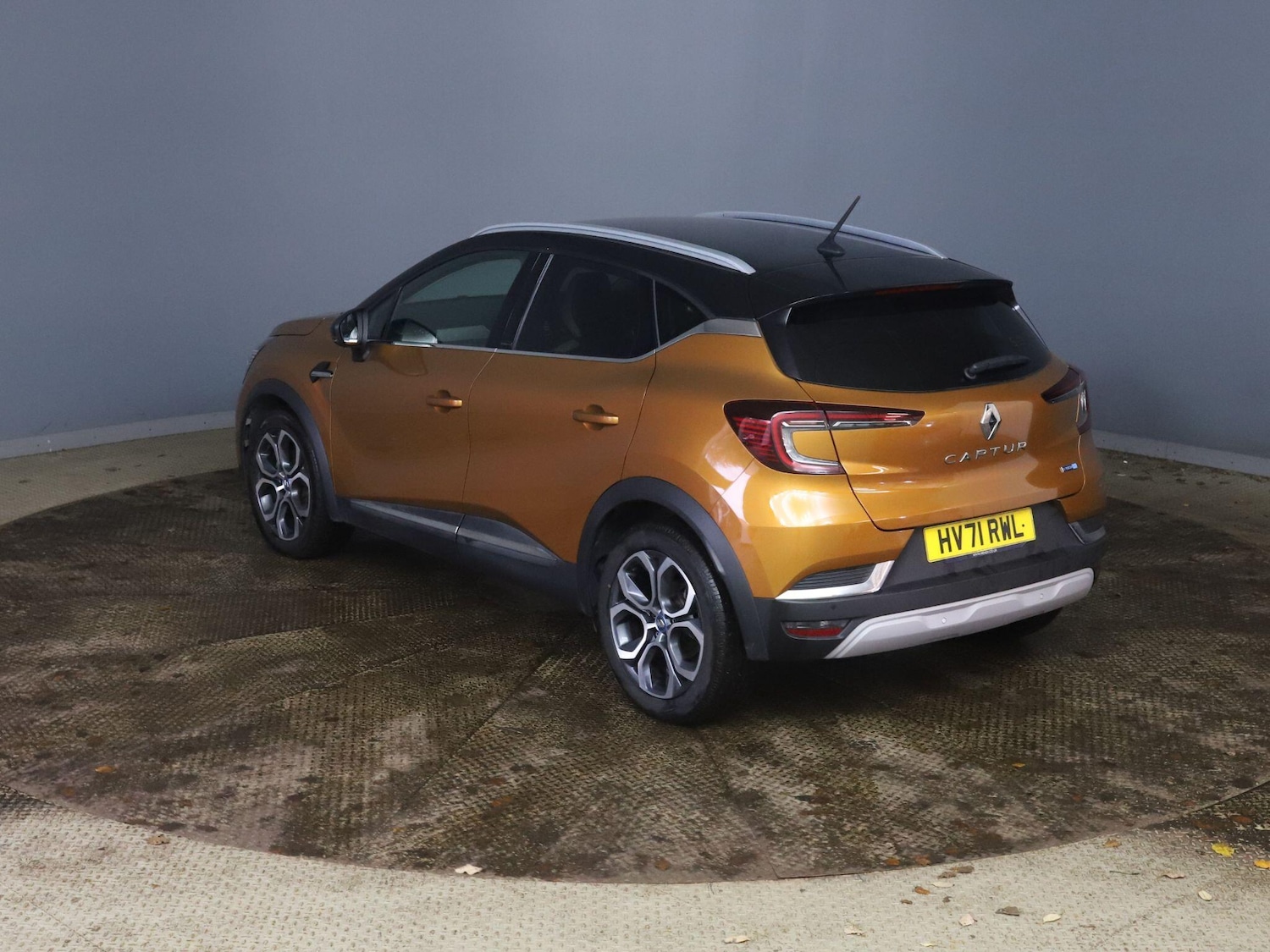 Used Renault Captur 2021 for sale - 77467964: Photo 4