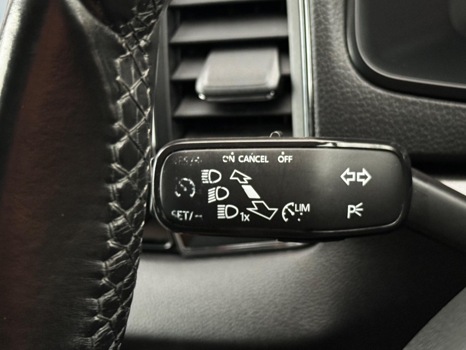 Used Skoda Karoq 2018 for sale - 77671764: Photo 29