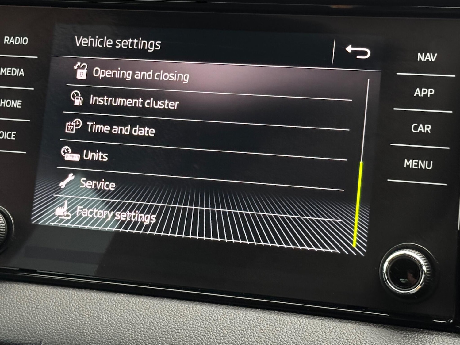 Used Skoda Karoq 2018 for sale - 77671764: Photo 44