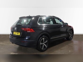 Used Volkswagen Tiguan 2017 for sale - 77216295: Photo