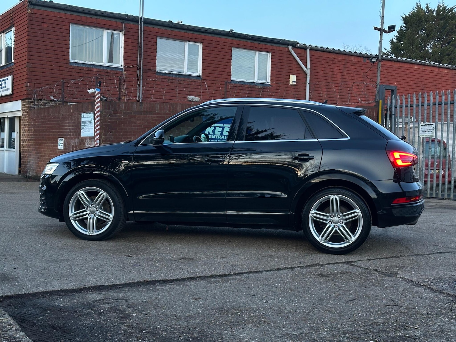 Used Audi Q3 2016 for sale - 77155616: Photo 11