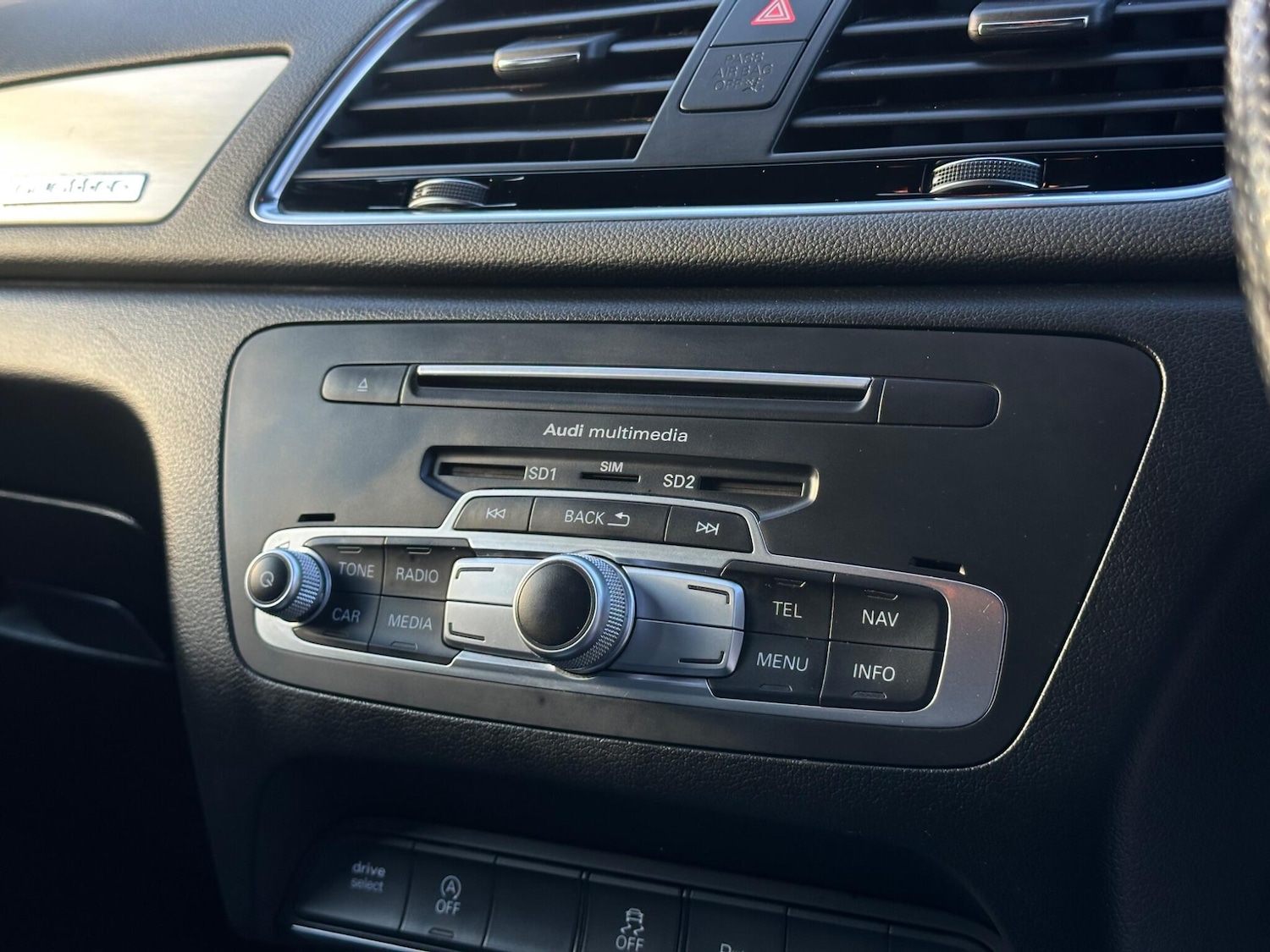 Used Audi Q3 2016 for sale - 77155616: Photo 33