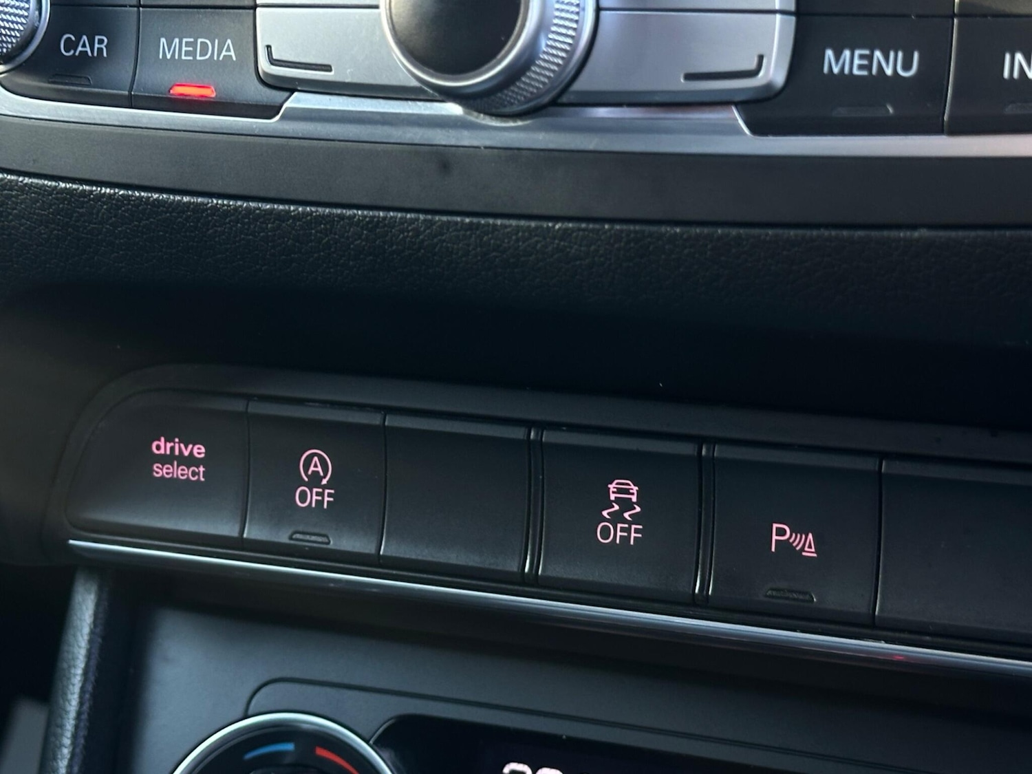 Used Audi Q3 2016 for sale - 77155616: Photo 34