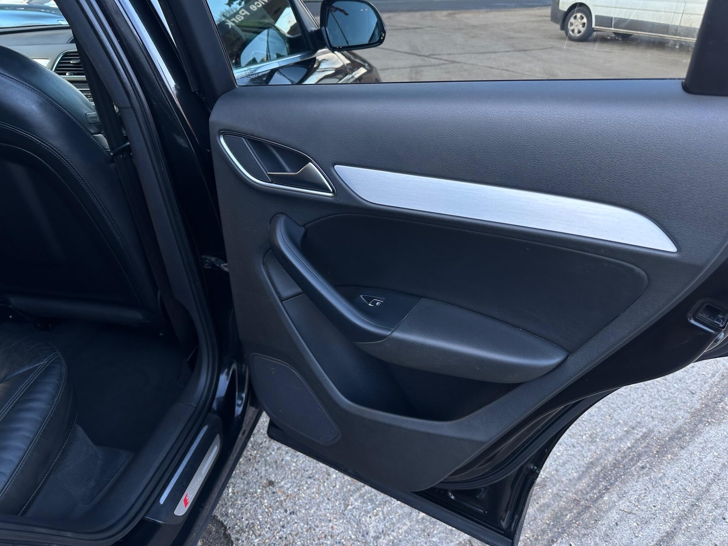 Used Audi Q3 2016 for sale - 77155616: Photo 53