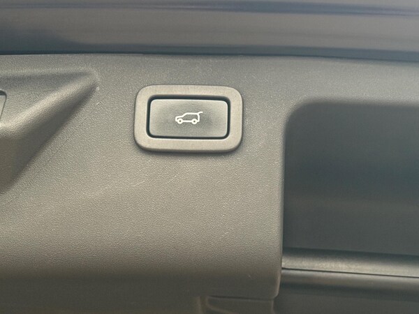Used Land Rover Discovery Sport for sale - 76314403: Photo 20