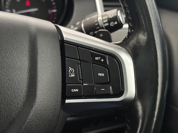 Used Land Rover Discovery Sport for sale - 76314403: Photo 24