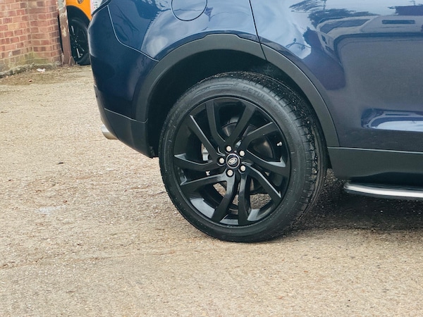 Used Land Rover Discovery Sport for sale - 76314403: Photo 31