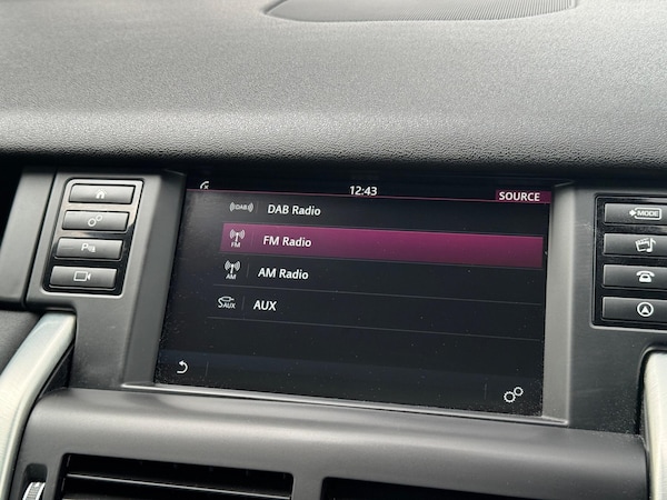 Used Land Rover Discovery Sport for sale - 76314403: Photo 38