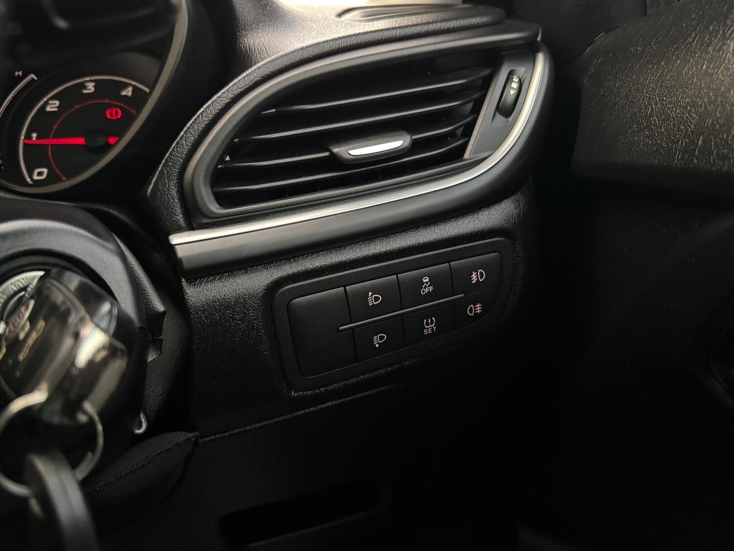 Used Fiat Tipo 2018 for sale - 76109423: Photo 30