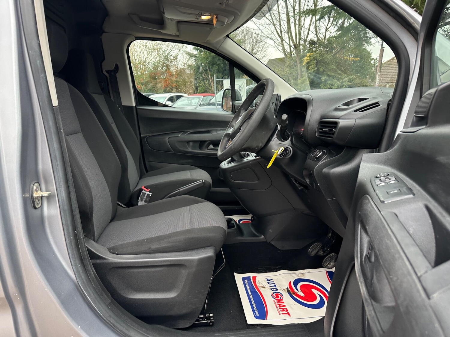 Used Vauxhall Combo 2019 for sale - 77330900: Photo 13