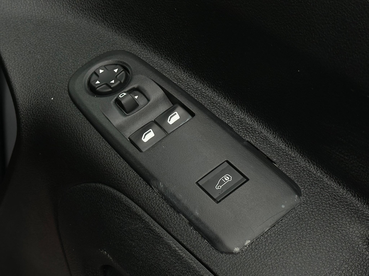 Used Vauxhall Combo 2019 for sale - 77330900: Photo 16