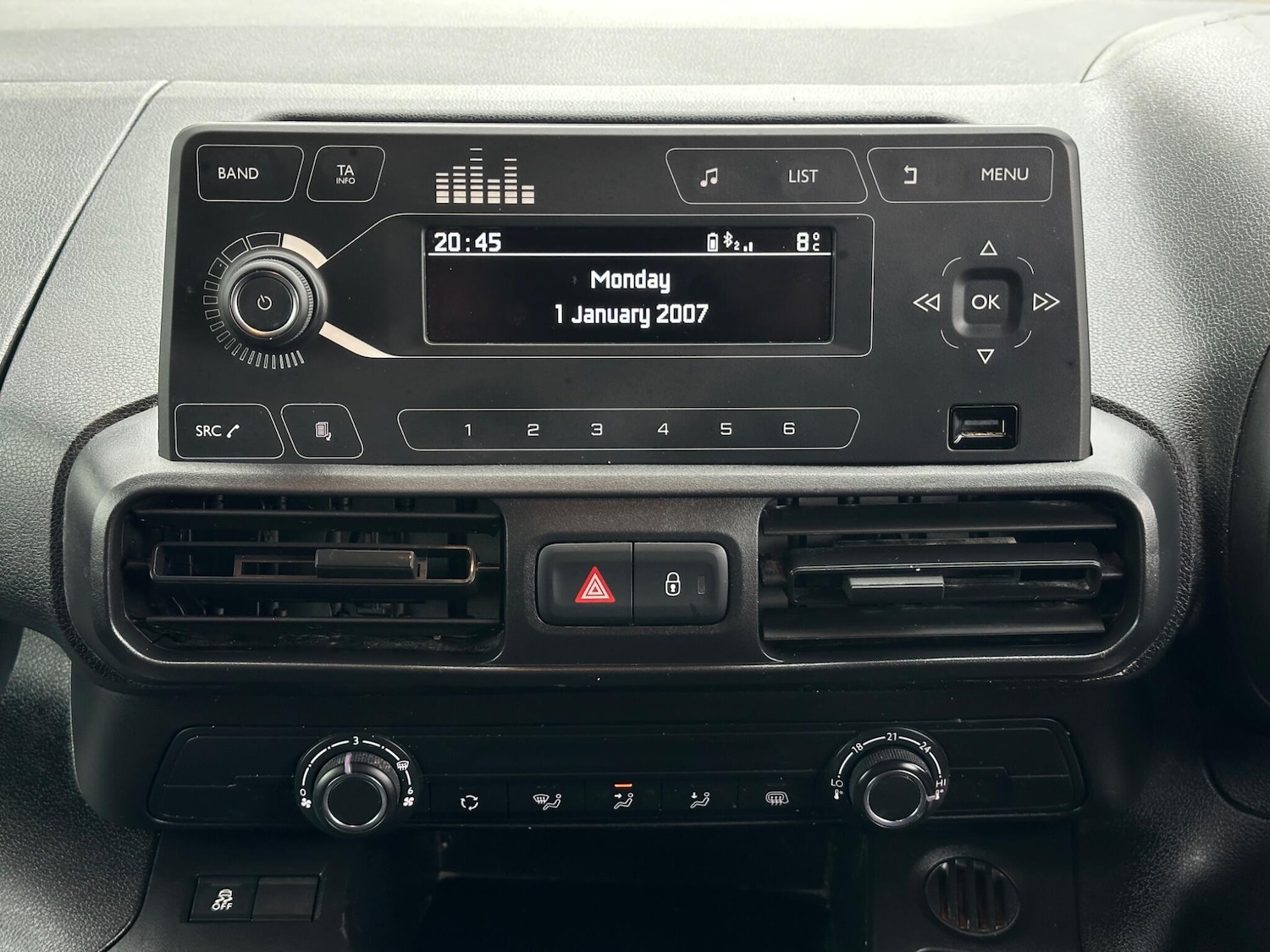 Used Vauxhall Combo 2019 for sale - 77330900: Photo 23