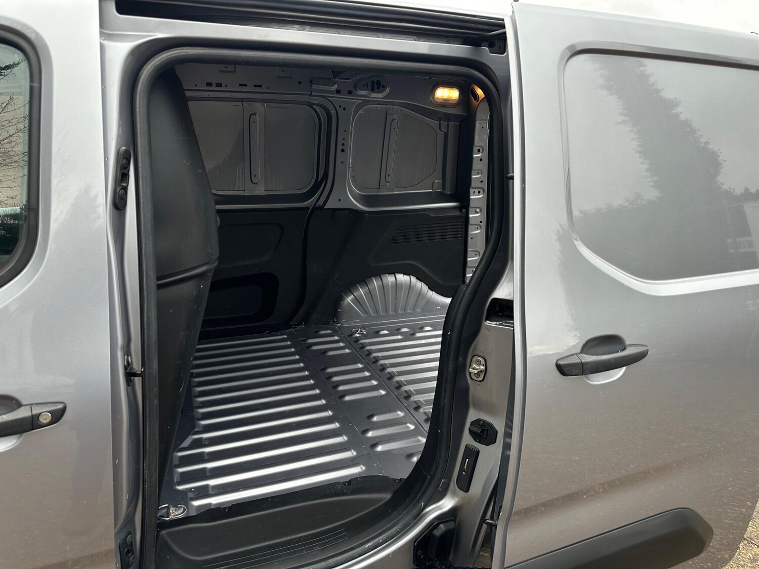 Used Vauxhall Combo 2019 for sale - 77330900: Photo 26