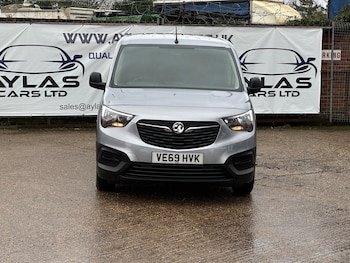 Used Vauxhall Combo 2019 for sale - 77330900: Photo