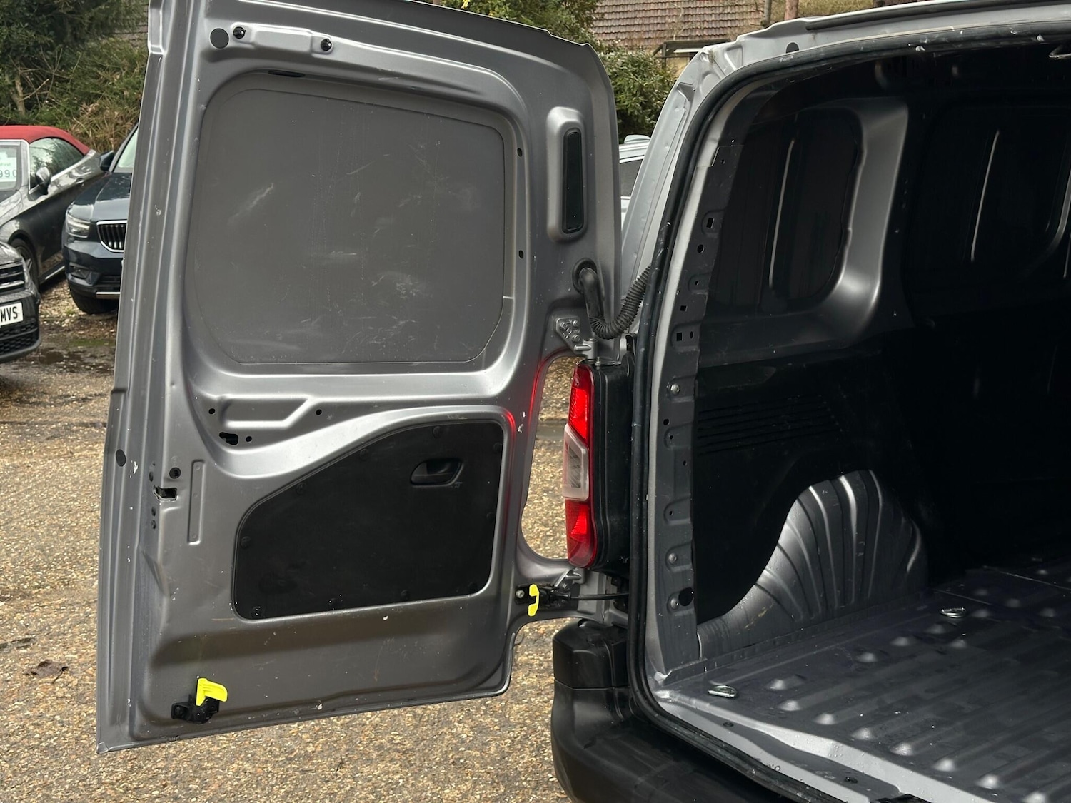 Used Vauxhall Combo 2019 for sale - 77330900: Photo 31