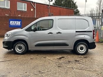 Used Vauxhall Combo 2019 for sale - 77330900: Photo