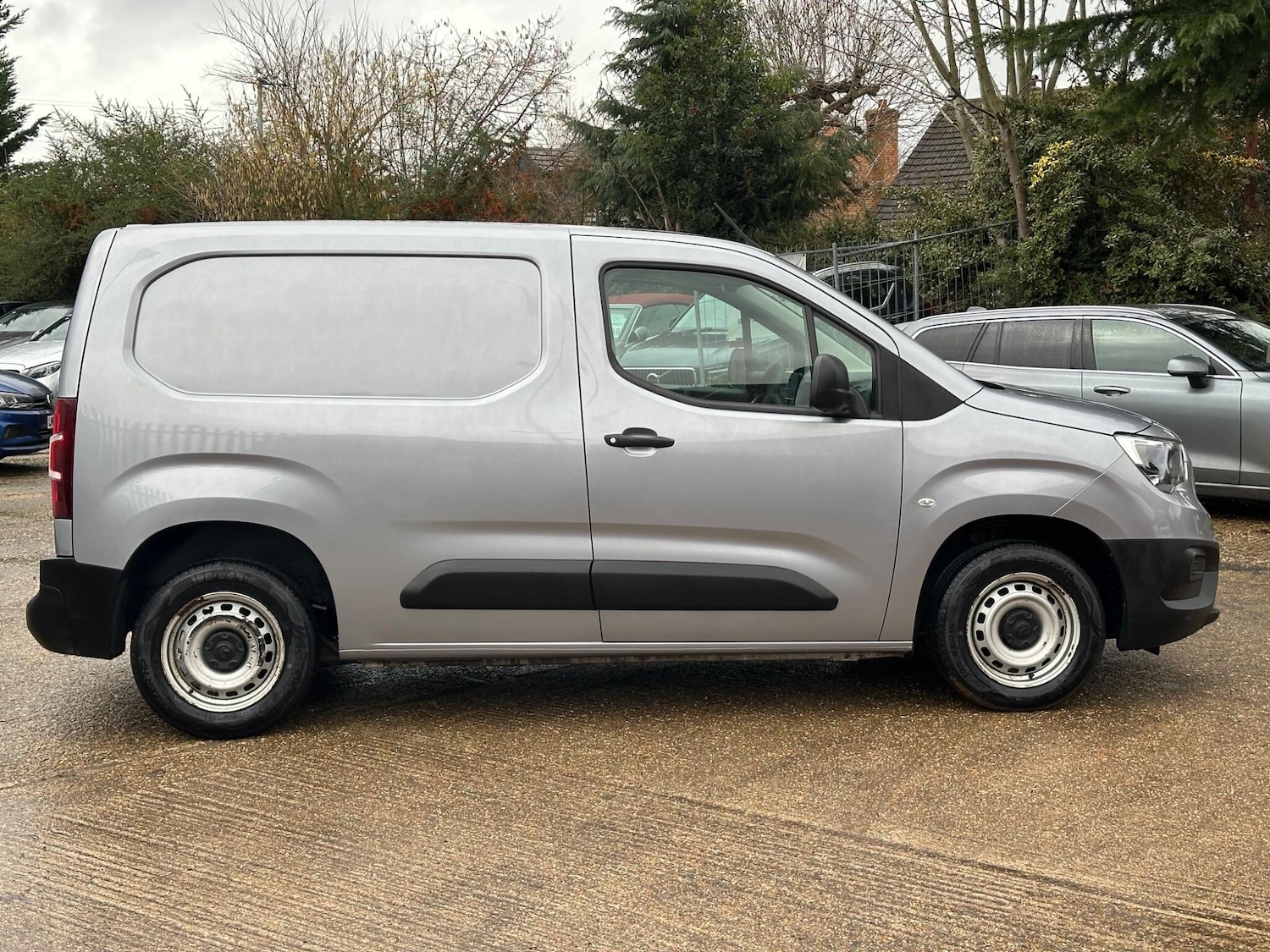 Used Vauxhall Combo 2019 for sale - 77330900: Photo 9