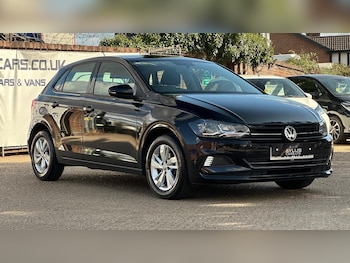 Used Volkswagen Polo 2018 for sale - 79609605: Photo