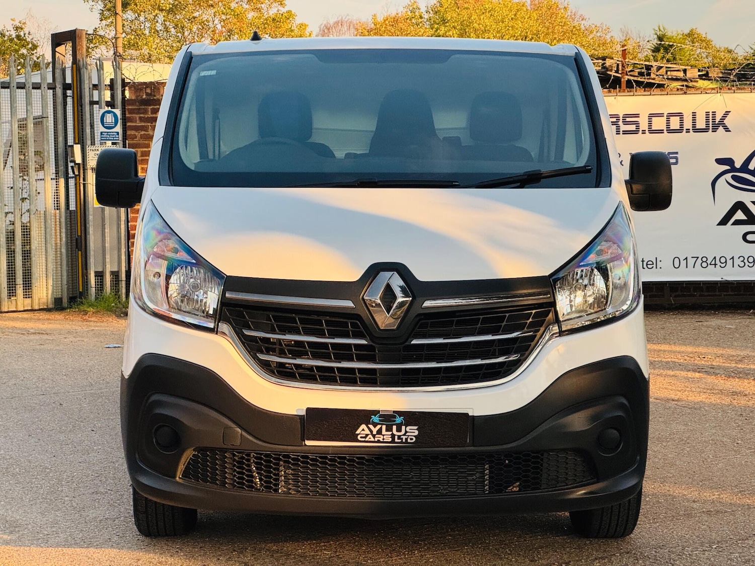 Used Renault Trafic 2021 for sale - 76270304: Photo 2