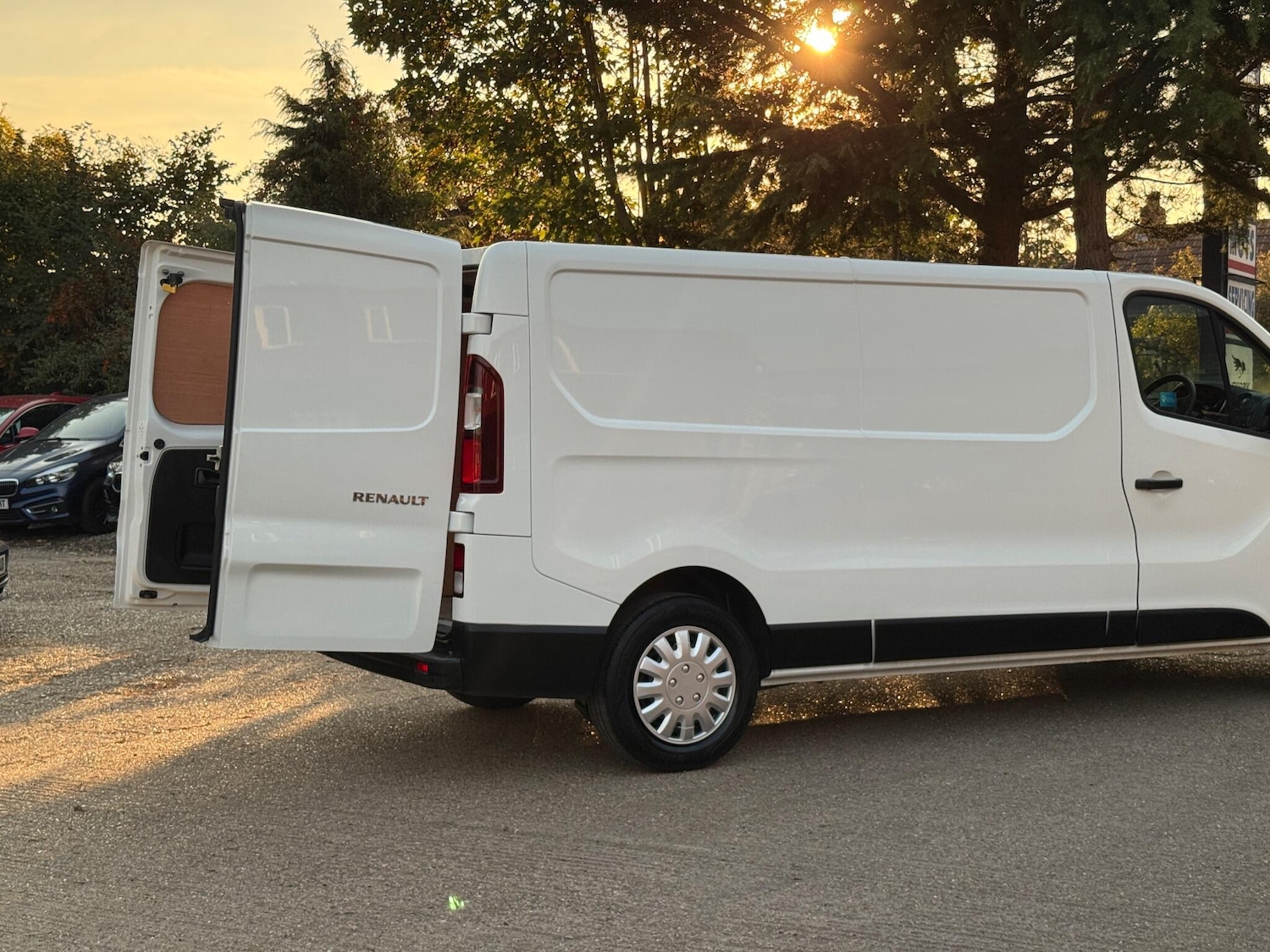 Used Renault Trafic 2021 for sale - 76270304: Photo 21