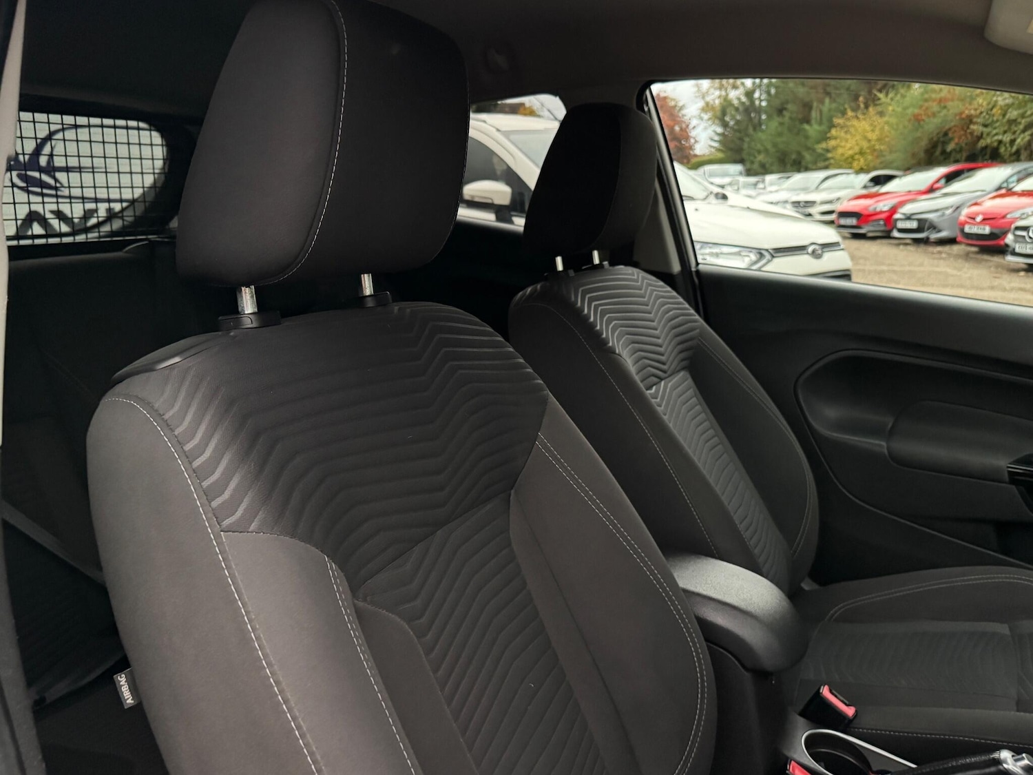 Used Ford Fiesta 2015 for sale - 76326265: Photo 14