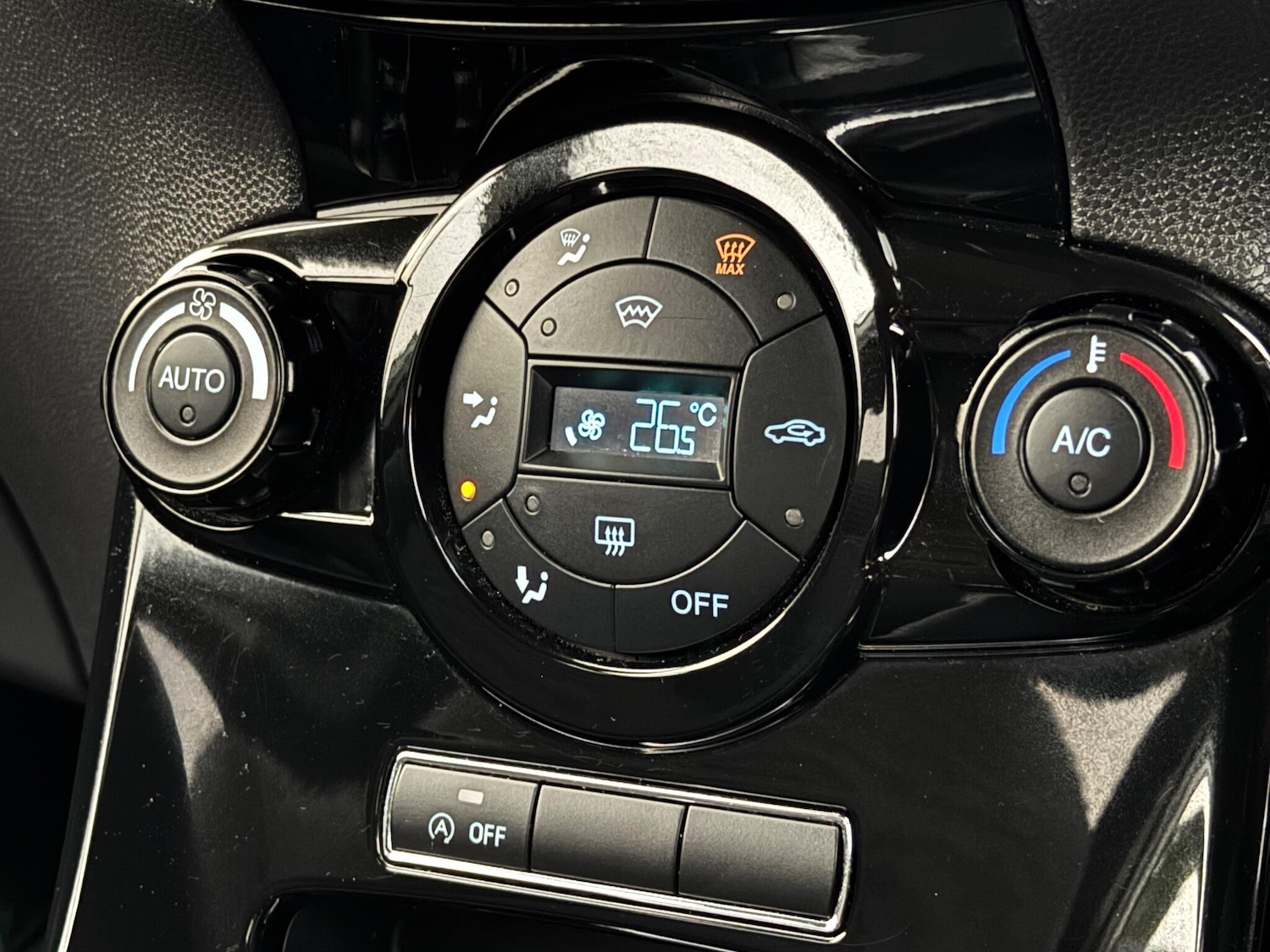 Used Ford Fiesta 2015 for sale - 76326265: Photo 16