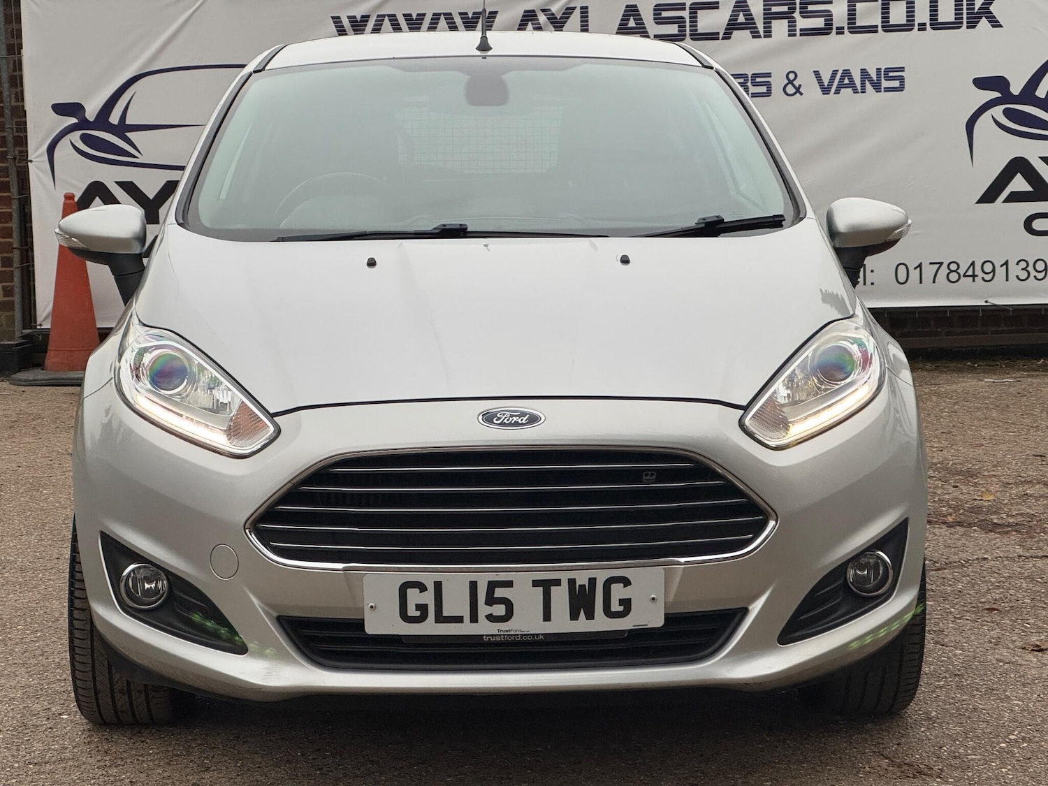 Used Ford Fiesta 2015 for sale - 76326265: Photo 2