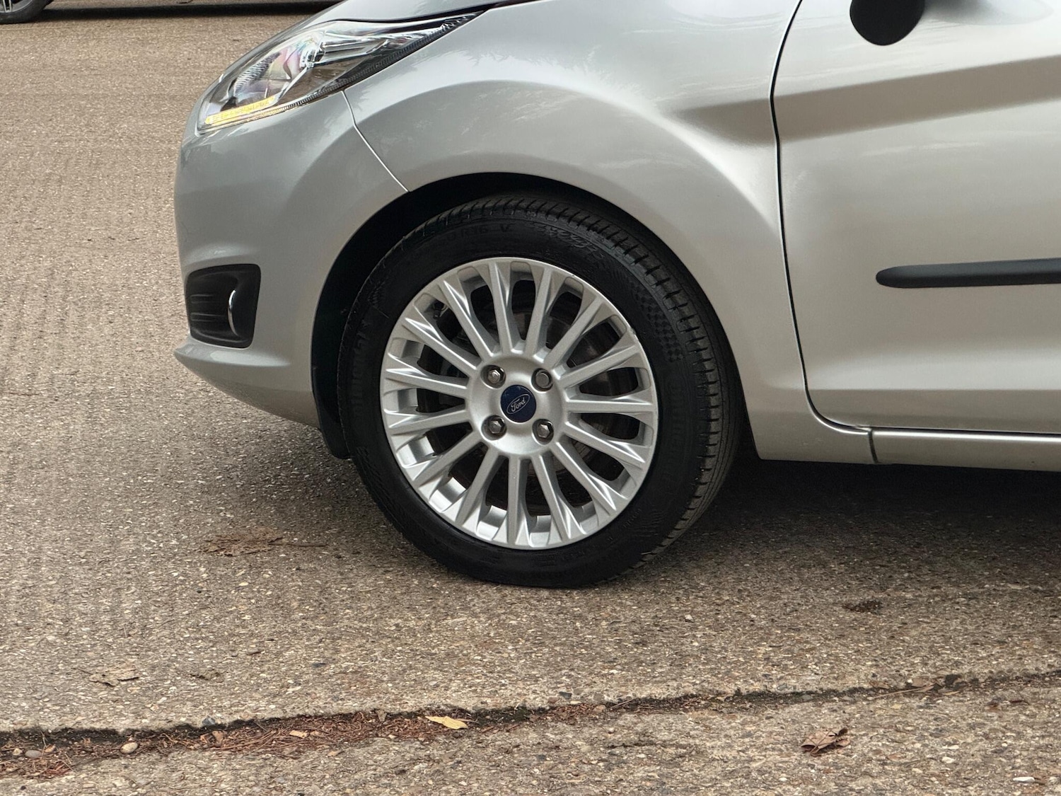 Used Ford Fiesta 2015 for sale - 76326265: Photo 22