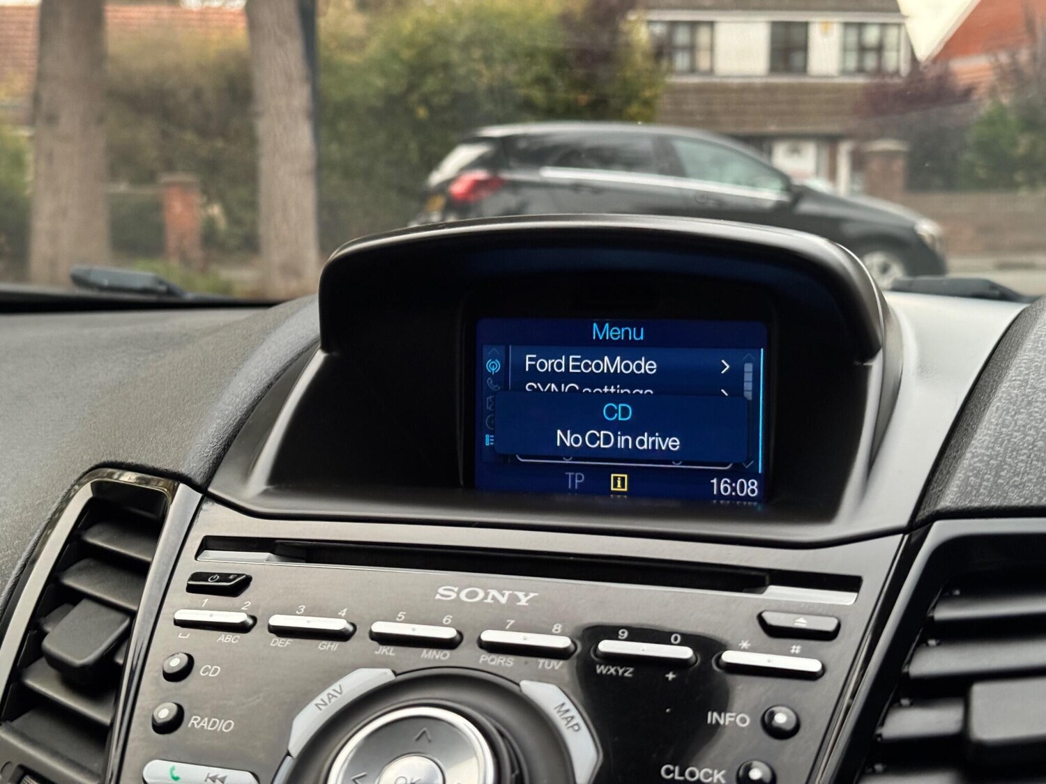 Used Ford Fiesta 2015 for sale - 76326265: Photo 28