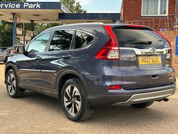 Used Honda CR-V 2017 for sale - 79181549: Photo
