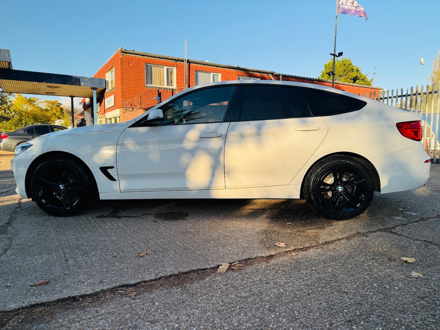 Used BMW 3 Series Gran Turismo 2017 for sale - 76108847: Photo 6