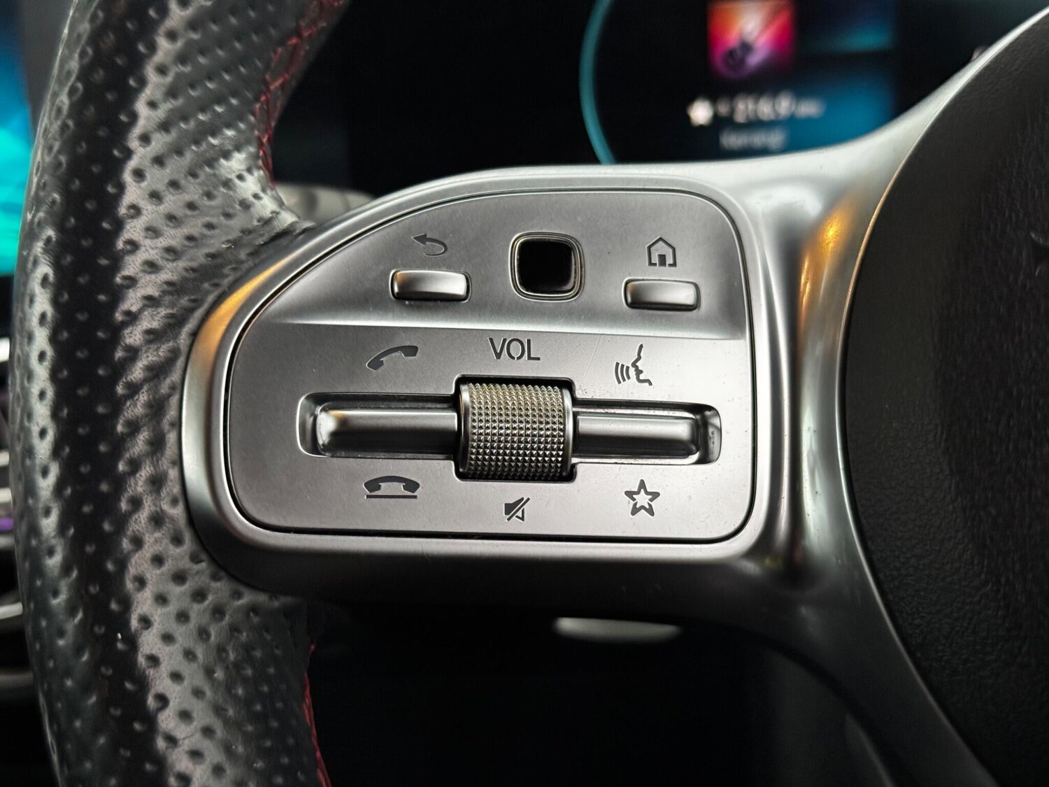 Used Mercedes-Benz B Class 2019 for sale - 77908899: Photo 19